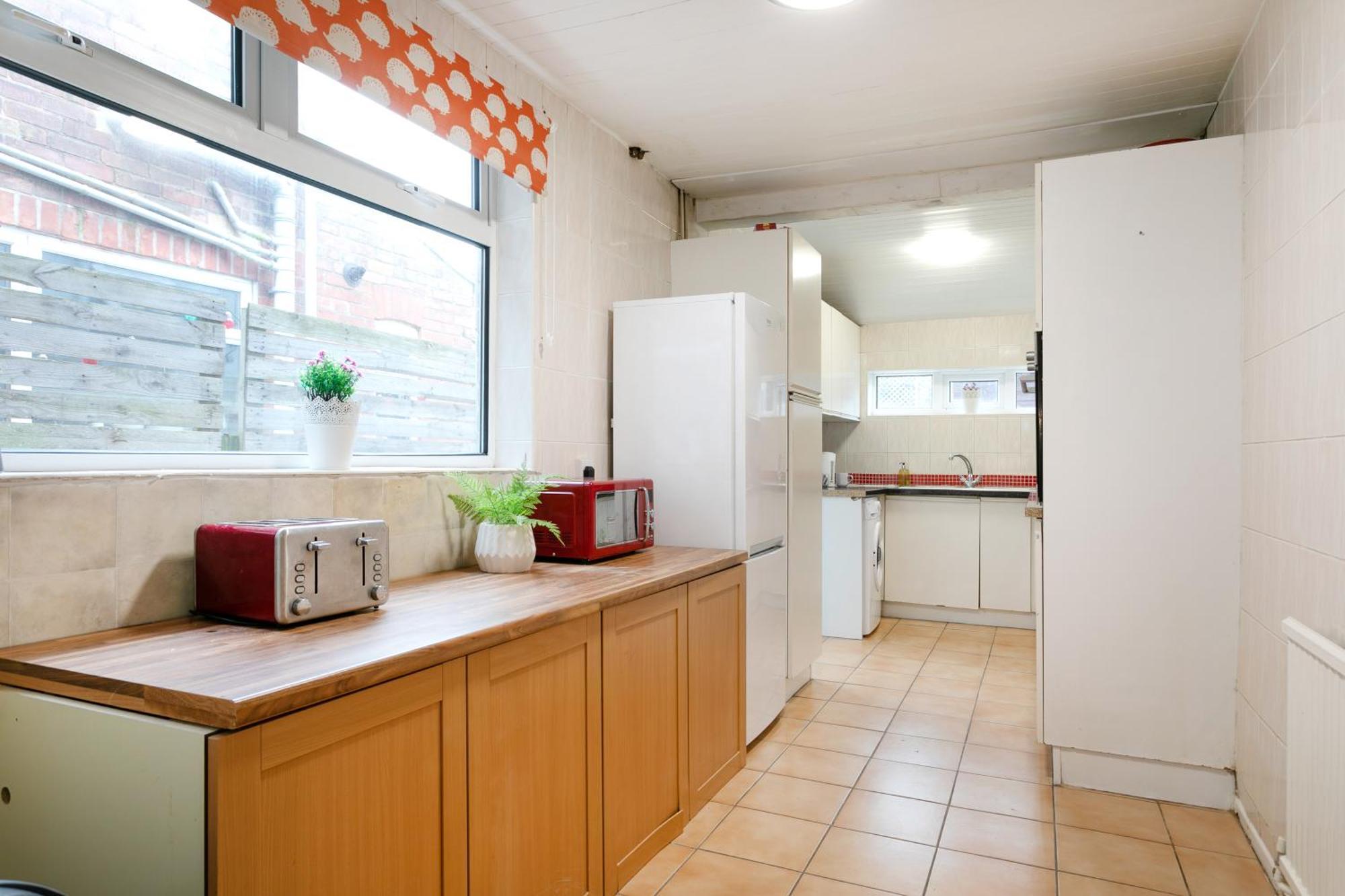 Unique 2br House - Free Parking And Stunning Living Apartment Nottingham